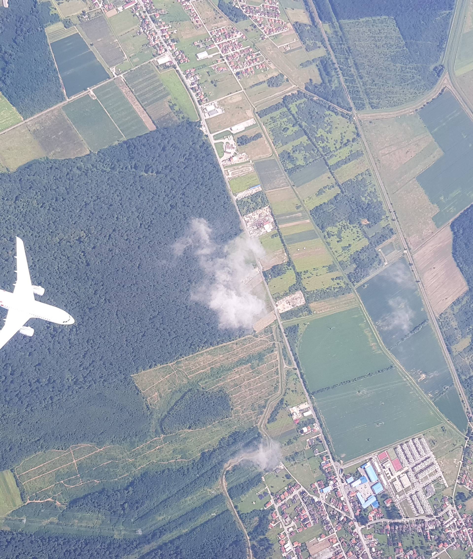 Fotke i video  iz zraka: MiG-ovi prvi čestitali našim Vatrenima