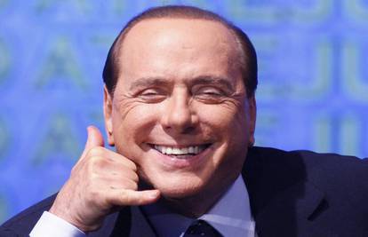 Berlusconi: Halo, maco, sretan ti 19. rođendan!