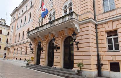 Silovatelj u bijegu: Zadarski sud raspisao tjeralicu za mladićem koji je silovao maloljetnicu