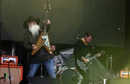 Nakon strave u Parizu, Eagles of Death Metal otkazali Zagreb