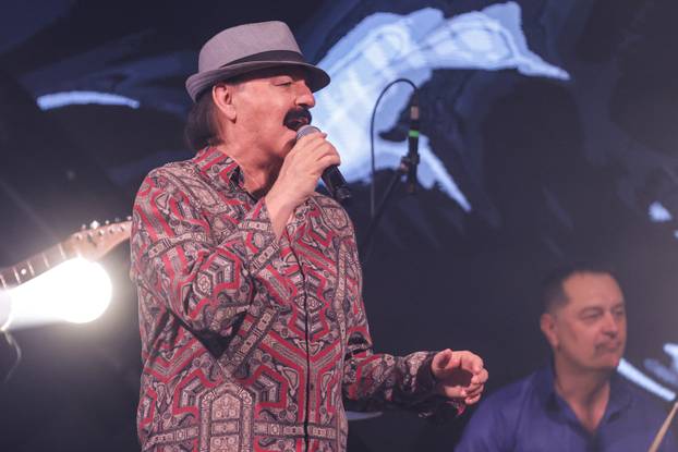 Zagreb: Koncert Harisa Džinovića u klubu Mint