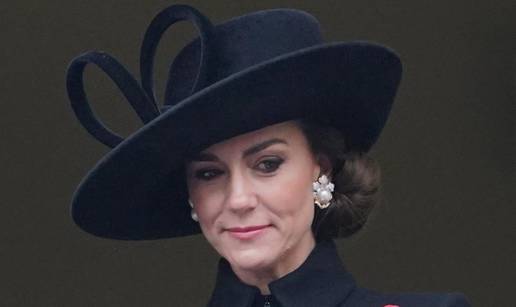 Kate Middleton na poseban je način počast odala Elizabeti II.