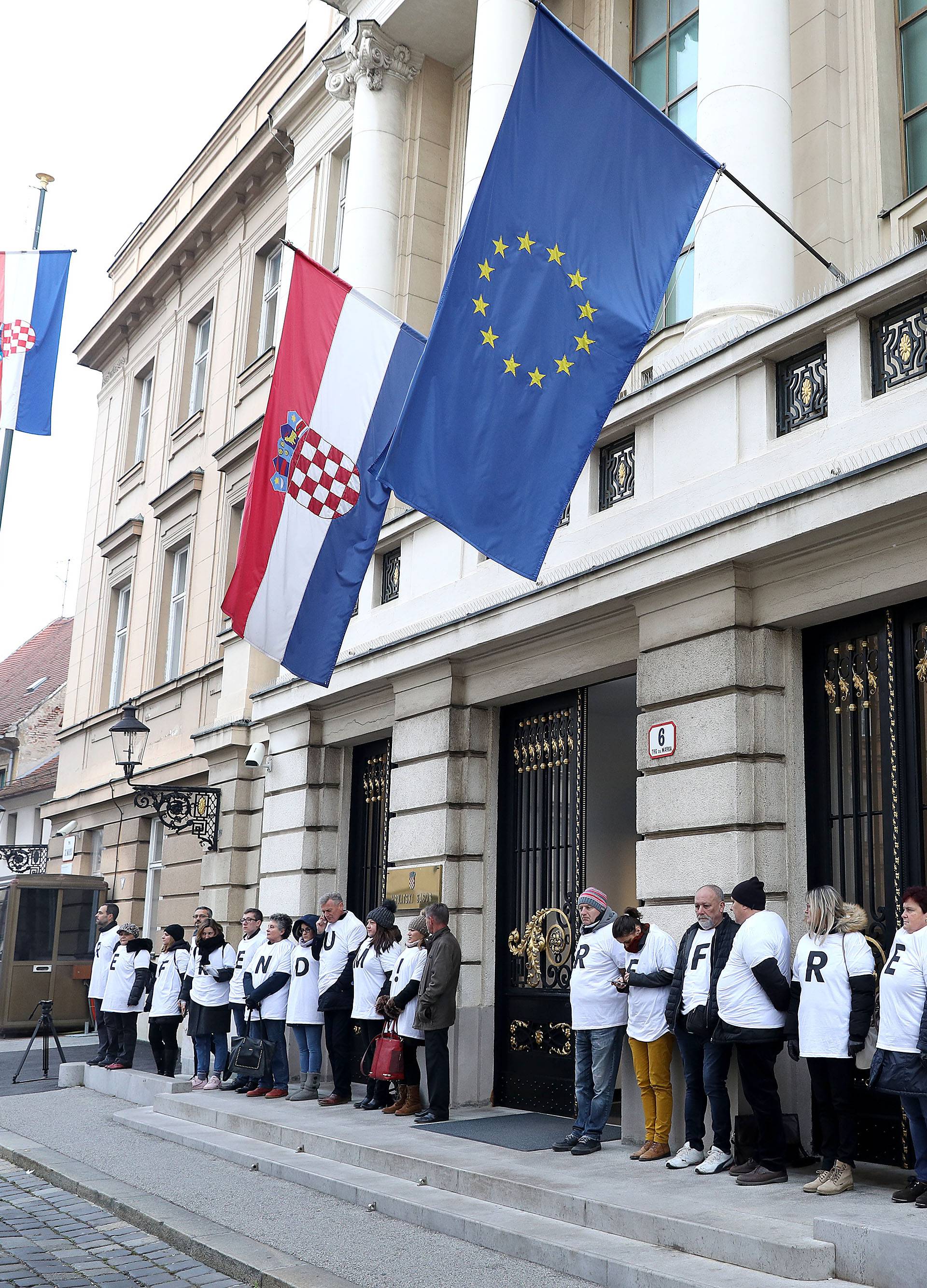 Zagreb: Sindikati i danas posvjeduju protiv mirovinske reforme