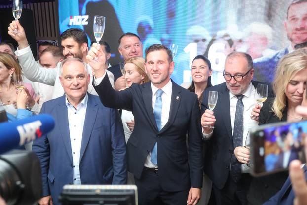 Split: HDZ-ov Tomislav Šuta proglasio izbornu pobjedu, slavi se u njegovom stožeru