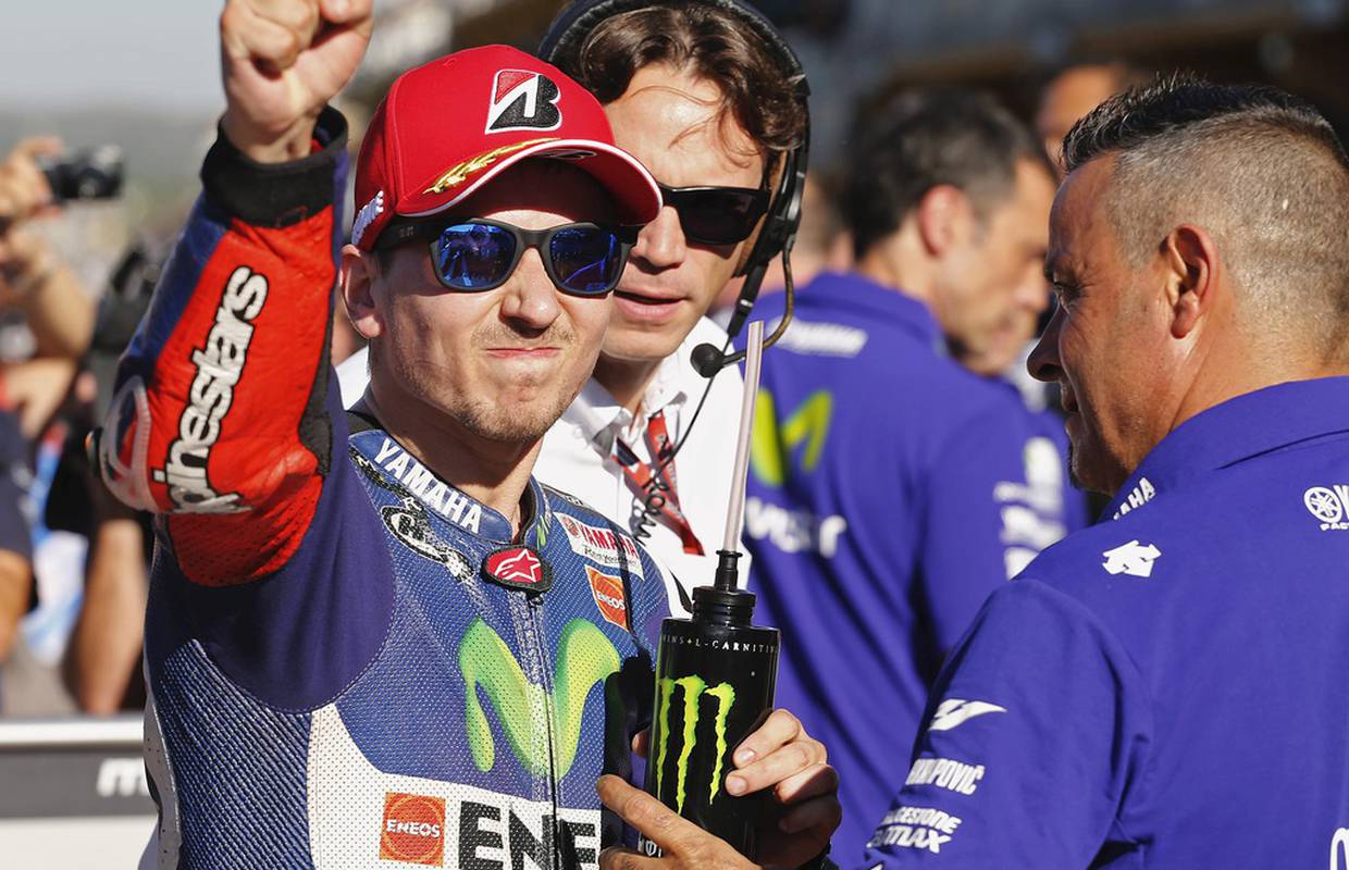 Lorenzo: Rossi je frustriran jer smo Marquez i ja mlađi i brži...