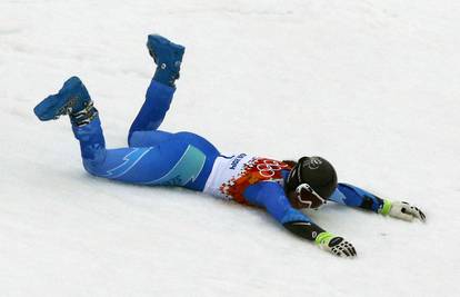 Fotografije dana: Sjajna Tina Maze, hokejaši i snowboarderi