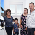 Šesteročlanoj obitelji iz Banovine, čiji je dom uništen u potresu, donirali su novu kuću
