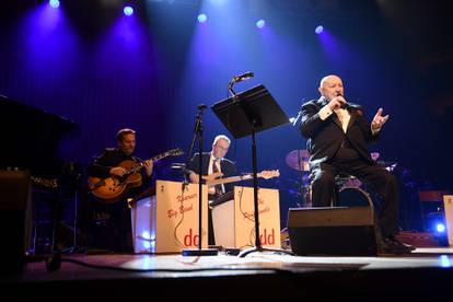 FOTO Oproštajni koncert Drage Diklića u Lisinskom: Predsjednik Milanović sjedio u prvom redu