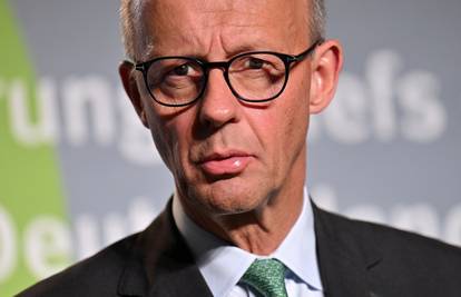 Njemački kancelar: 'Zamrznutu rusku imovinu u Europi treba iskoristiti za pomoć Ukrajini'