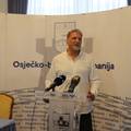 Sudi mu se u Zagrebu, skoro je opet prevario dr&zcaron;avu, a sad je dobio milijunski posao u &Ccaron;epinu