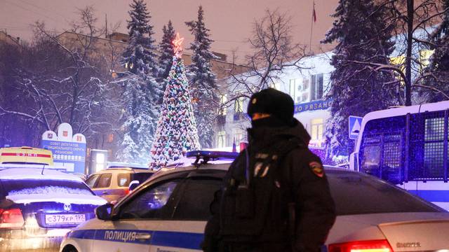 Shooting at public services centre in Moscow