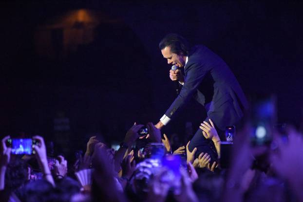 Pula: Nick Cave napunio Arenu i drugu večer