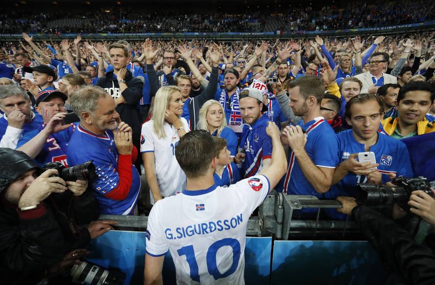 France v Iceland - EURO 2016 - Quarter Final