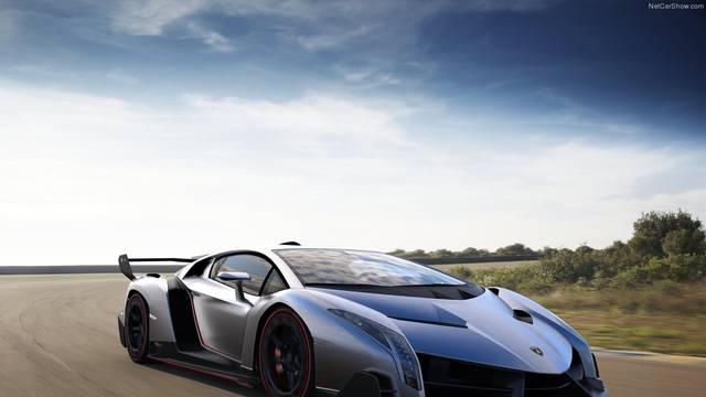 Malo vožen: Za Lamborghini Veneno traži 76 milijuna kuna