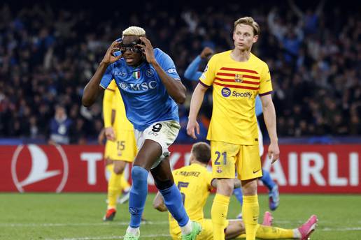 Napoli - Barcelona 1-1: Obračun 'devetki', Talijani izvukli remi. Porto u 94. šokirao Arsenal