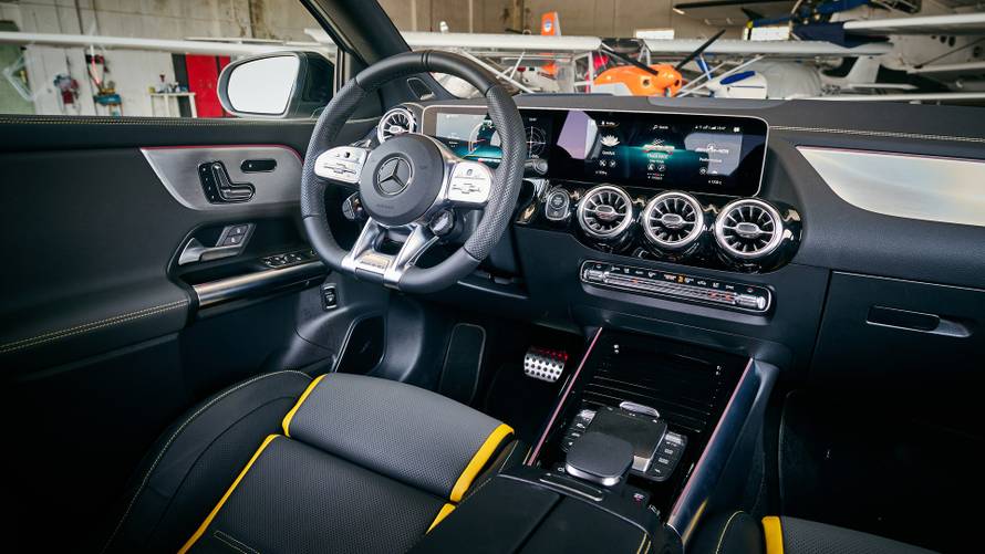 Ovaj GLA je potpuno drugačiji SUV s nevjerojatnih 421 KS