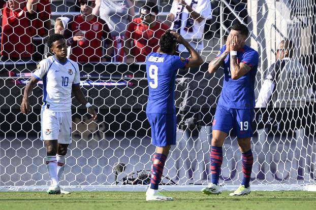 Soccer: CONCACAF Gold Cup-Panama at USA