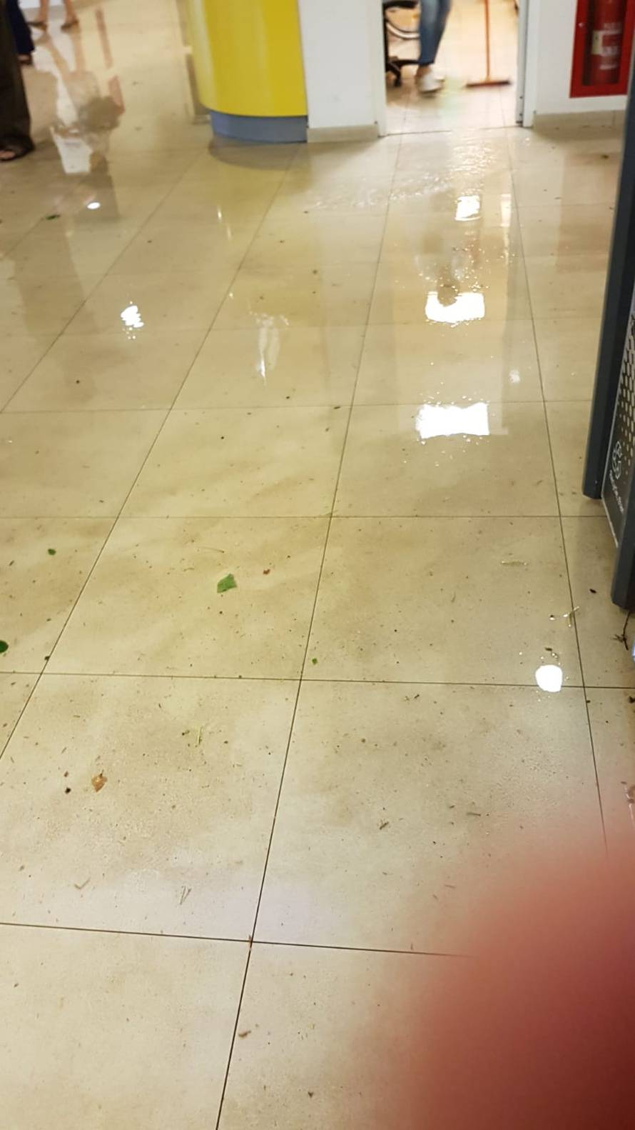 Kaos u Zagrebu: Poplavile dvije bolnice, ceste, garaže, fakultet