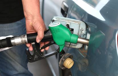 Ovo su nove cijene goriva: Benzin skuplji, a dizel jeftiniji