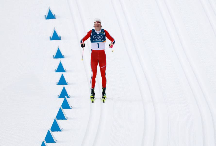 Cross-Country Skiing - Men's 50km Mass Start Classic