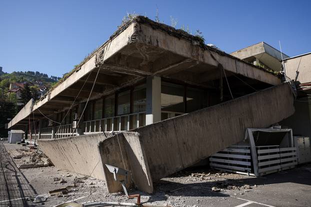 Sarajevo: Tijekom vikenda urušio se dio krova kultne dvorane Skenderija