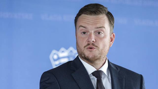 Zagreb: Ministar Primorac dao je izjavu medijima