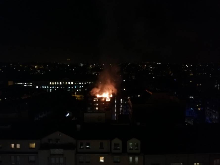 Veliki požar zahvatio je osam stanova, evakuirali sve stanare