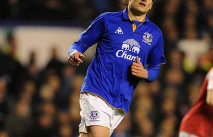 Legenda Evertona: Jelavić je učinio Cahilla boljim igračem
