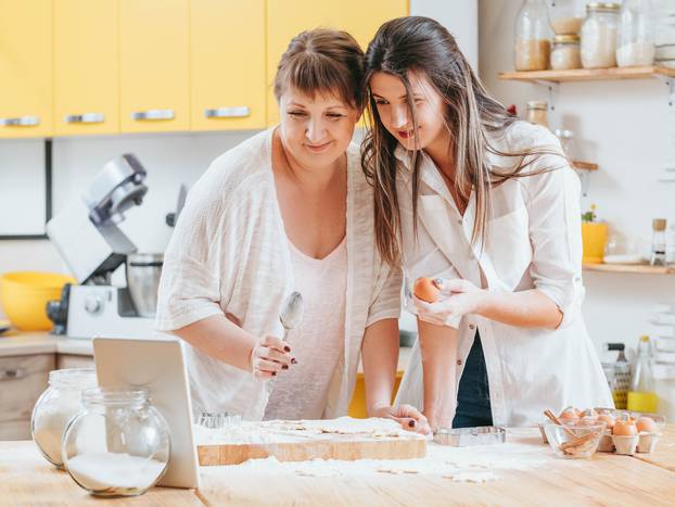 women making pastries tablet recipe online baking