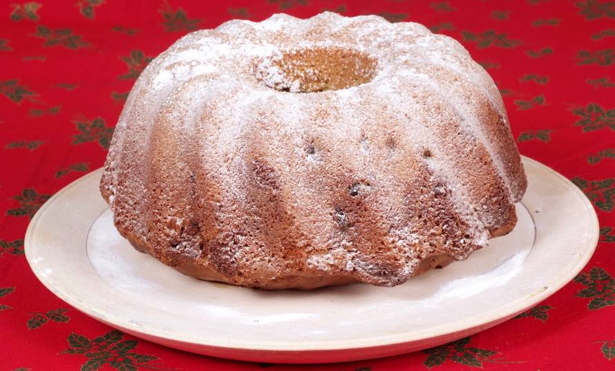 Božićni kuglof: Recept za pravu blagdansku poslasticu koji će zadovoljiti i zahtjevnija nepca