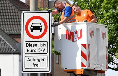 Počelo je: Hamburg zabranjuje starijim dizelašima ulaz u grad