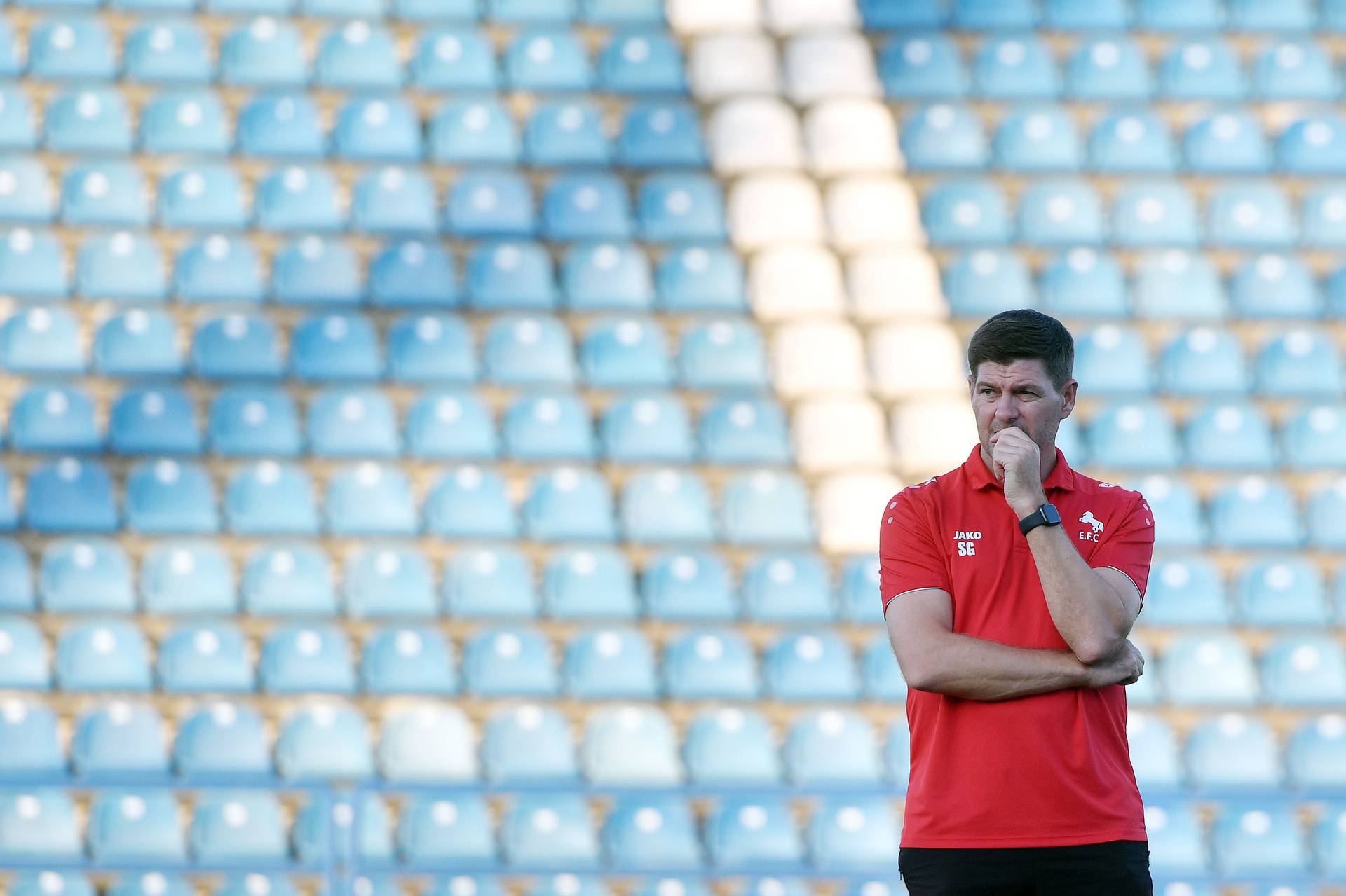 Stevan Gerrard trener Al Ettifaqa na zagrijavanju uoči prijateljske utakmice sa NK Varaždin 