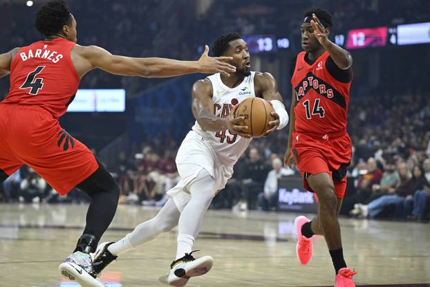 NBA: Toronto Raptors at Cleveland Cavaliers