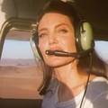 Ne boji se visina: Angelina je pilotirala malim zrakoplovom