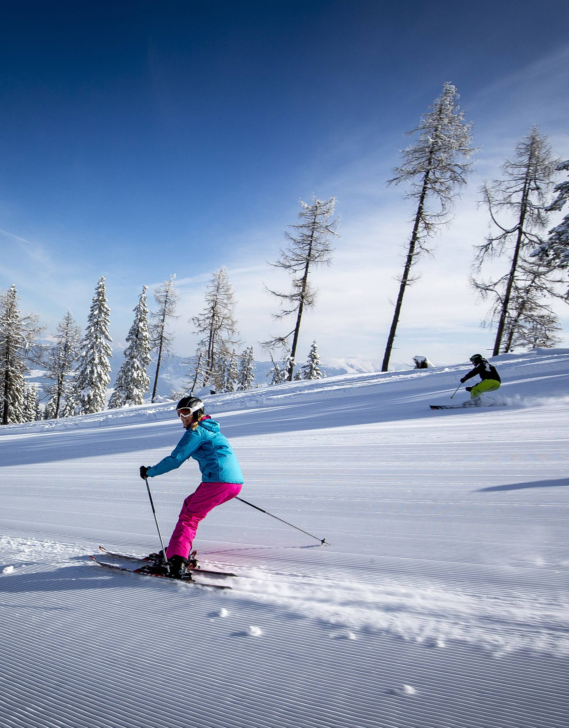 Skifahrer auf der Grebenzen, Urlaubsregion Murtal
