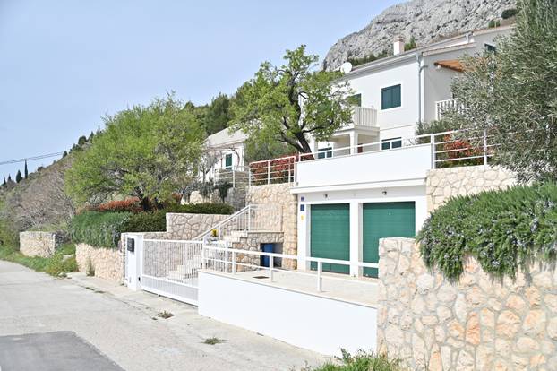 Vila Pokora u Omišu