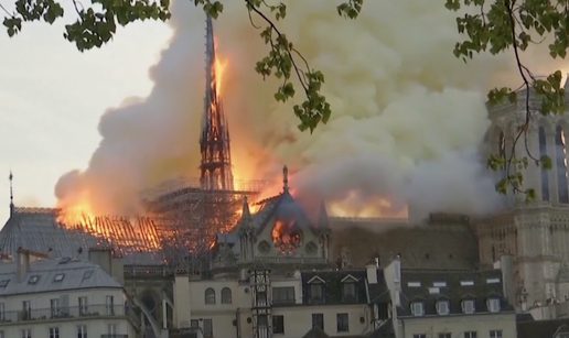 VIDEO Ovako je prije pet godina gorjela katedrala Notre-Dame: Danas je svečano otvorena