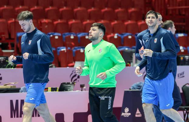 Malmo: Trening hrvatske reprezentacije uoči sutrašnje utakmice protiv Švicarske