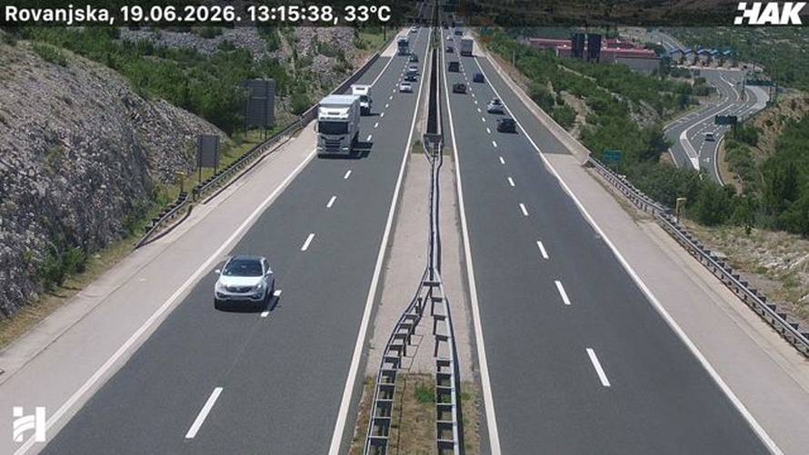 FOTO Skratili petak i požurili na produženi vikend: Ogromna gužva kod Lučkog prema moru
