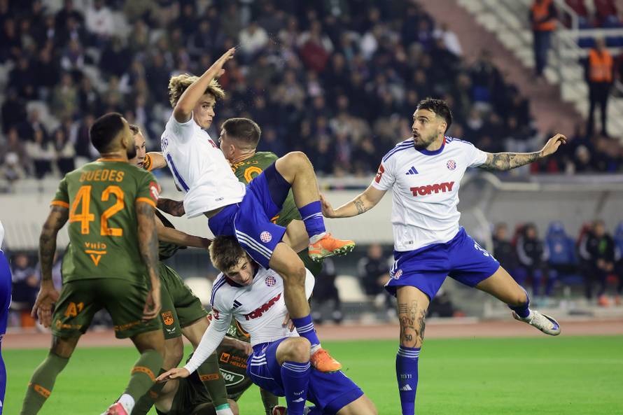 Split: Hajduk i Osijek sastali se u 13. kolu SuperSport HNL-a