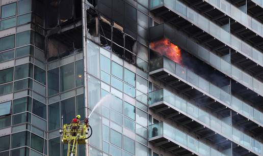 Evakuirali neboder, buktinju u Londonu gasi 125 vatrogasaca