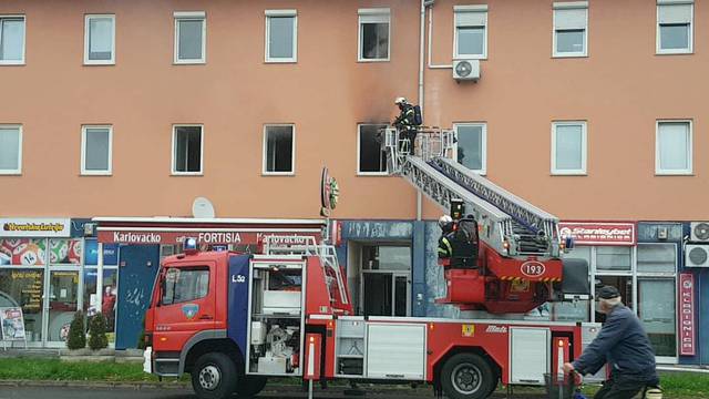 Požar u stanu u Španskom: Na kauču našli mrtvog muškarca