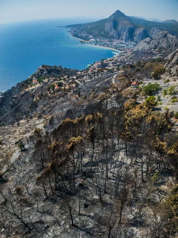 Omiš Borak:  Posljedice požara u mjestu Borak iznad Omiša