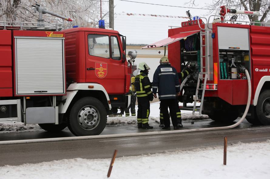 Užas u Vinkovcima: U požaru kuće poginuli brat i dvije sestre