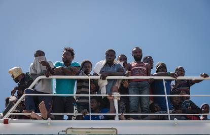 Njemački svećenik: Migrante treba pustiti da se utope u moru