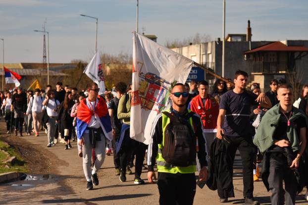 Studenti iz svih dijelova Srbije približavaju se Beogradu, ovo su fotografije iz Smedereva