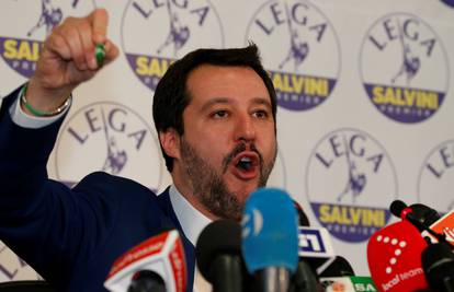 Salvini želi potjerati Rome koji nemaju državljanstvo Italije