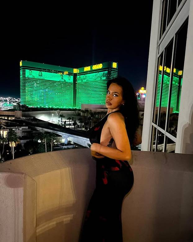 FOTO Skinula je gotovo 90 kila i pokazala svoje vruće tijelo: 'Izgledaš kao prava boginja'