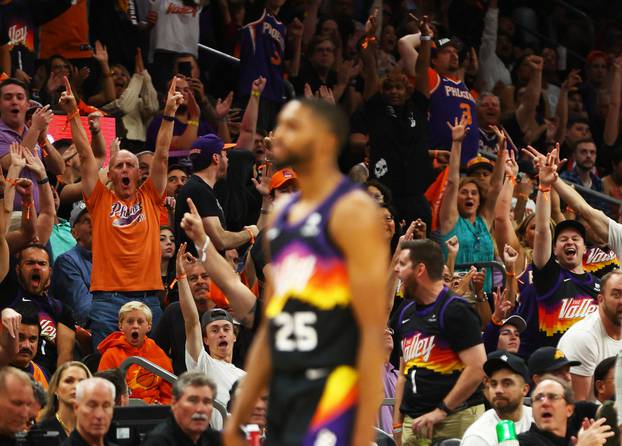 NBA: New Orleans Pelicans at Phoenix Suns