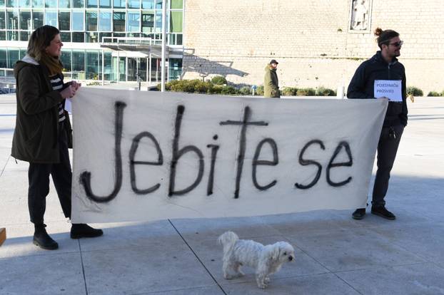 Šibenik: Okupljanje za zaštitu ženskih ljudskih prava